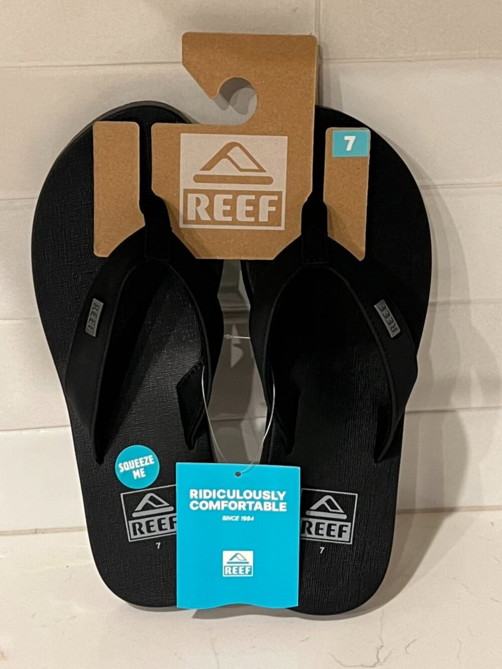 Womens 7 REEF Black Mia Sassy Cushion Comfort Squishy Flip Flops NWT New Shoes